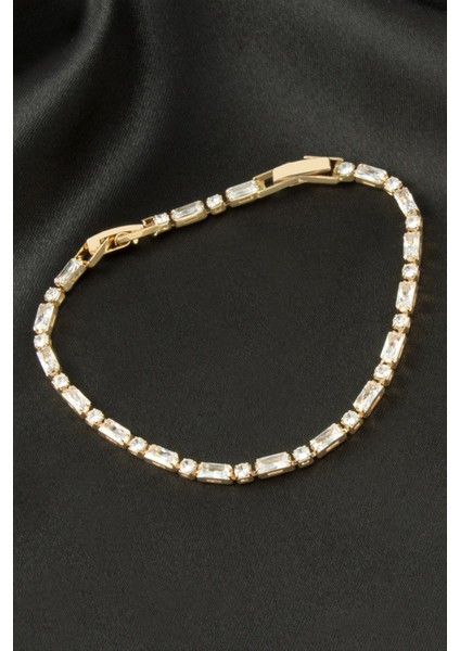 Dikdörtgen Zirkon Taşlı Lüks Kararmaz Bileklik 3*6 mm