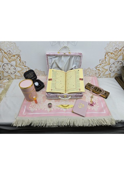 Kişiye Özel Kuranı Kerim Seti Mealli Orta Boy Mealli Kuranı Kerim Seti Pembe Renk