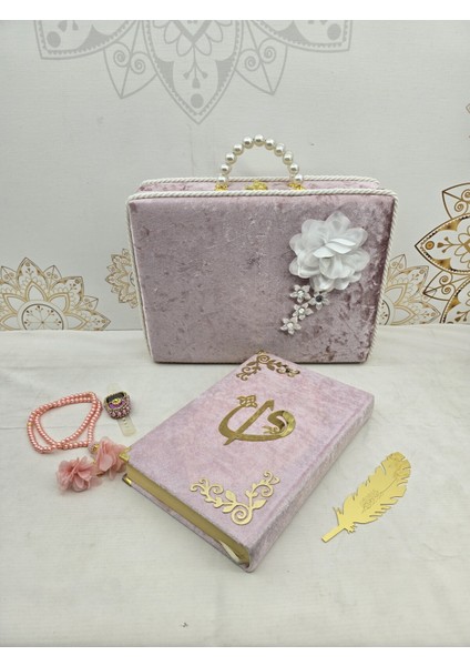 Kişiye Özel Pembe Renk Mealli Kuranı Kerim Seti modelleri