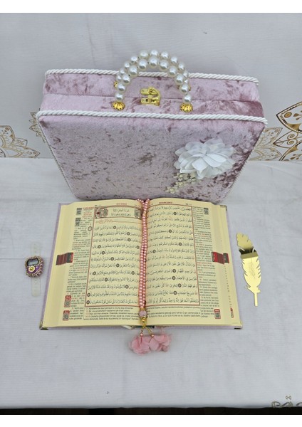 Kişiye Özel Pembe Renk Mealli Kuranı Kerim Seti indirimleri