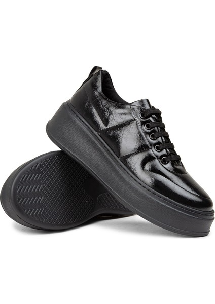 Kadın Vintage Rugan Siyah Sneaker Ayakkabı - CE483ZSYHC01 fiyatları