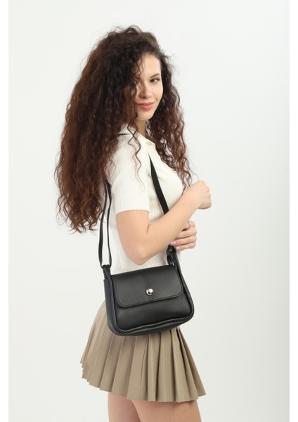 Orijinal Kadın Şık & Mini Çapraz Ayarlanabilir Askılı Lüks Yumuşak Deri Kapaklı Küçük Omuz Çantası indirimleri