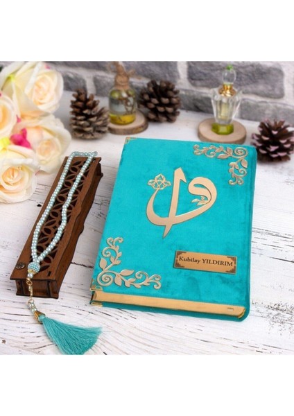 Hediyelik Kur'an-I Kerim Kadife Turkuaz Tespihli Ah.kutu Orta B. modelleri