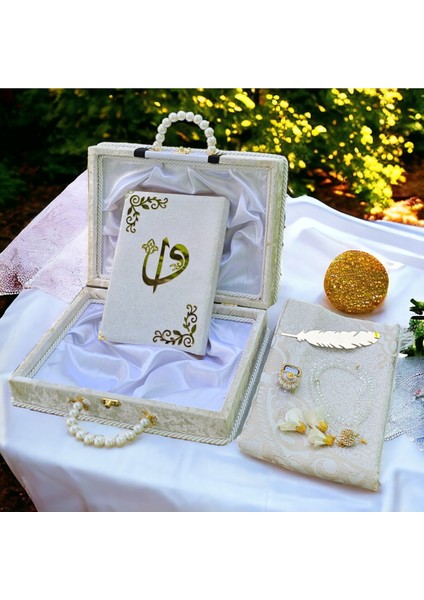 Damat Bohcası Kuranı Kerim Seti