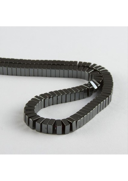 Hematit Kalın Kare Taşı 6 mm