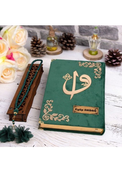 Hediyelik Kur'an-I Kerim Kadife Z.yeşil Tespihli Ah.kutu Orta B. modelleri