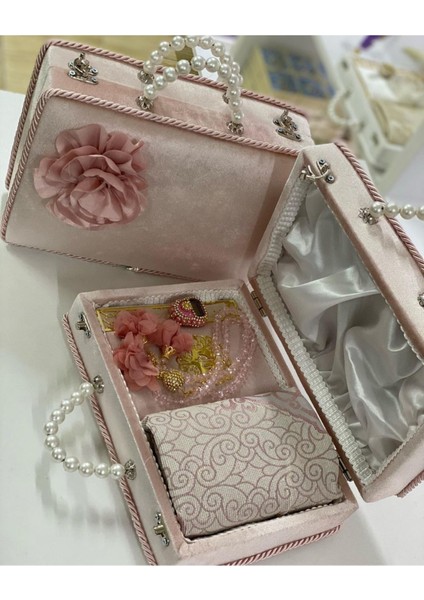 Lüks Hediye Kişiye Özel Hediye Sevgiliye Hediye Bohça Hediyesi Çeyiz Hediyelikleri Islami Hediye indirimleri