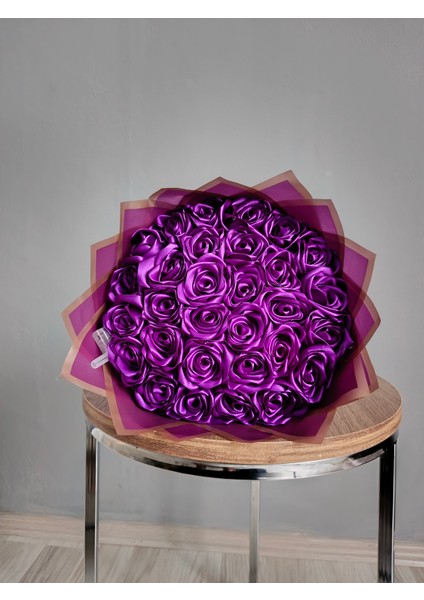 30'lu Mor LED Işıklı Buket