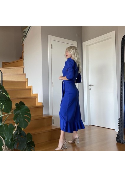 Krep Kumaş Midi Boy Kuşaklı Uzunkol Elbise fiyatları