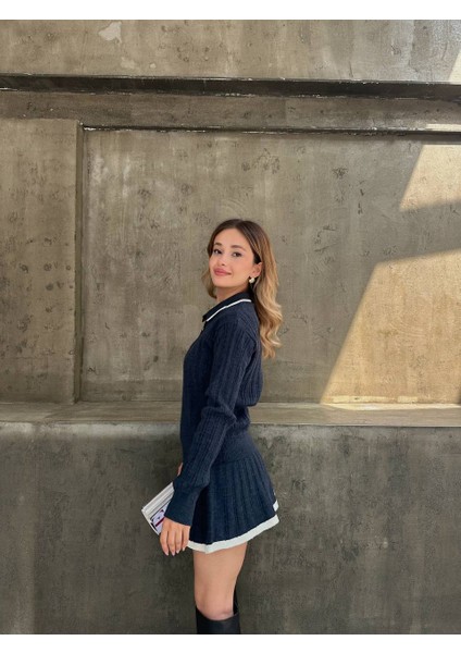 Gömlek Yaka Triko Kumaş Hırka Pileli Etek Takım fırsatları