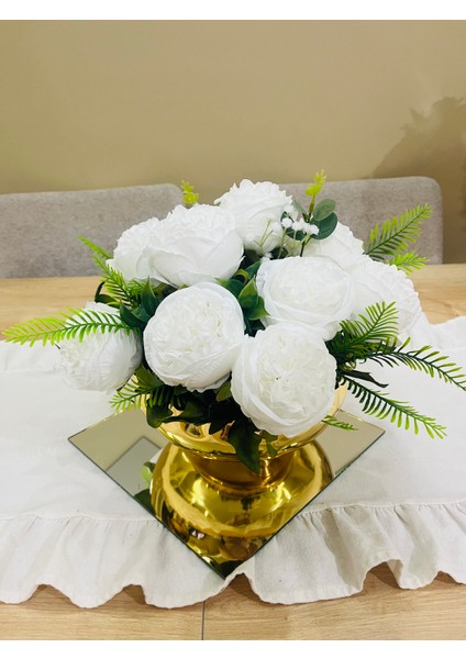 Gold Vazo Beyaz Şakayık Aranjman fiyatları