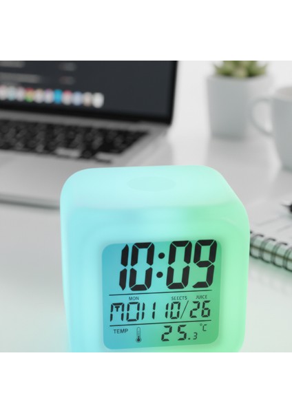Renk Değiştiren Alarmlı Dijital Küp Saat 7 Renk Dokunmatik Müzikli Alarm