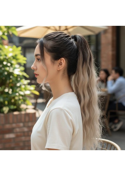 Lastik Tokalı At Kuyruğu Su Dalgalı - Kahverengi / Kumral Ombre Beyaz Platin Röfle