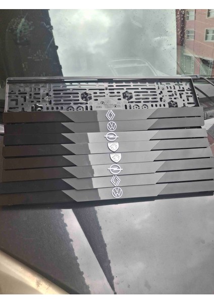 Renault Reno Parlak Pleksi Plakalık indirimleri