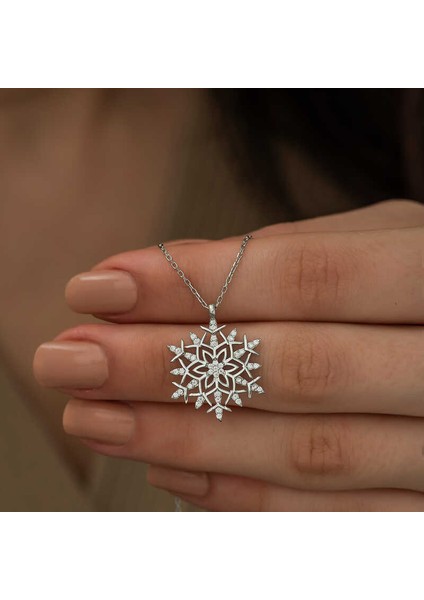 925 Ayar Gümüş Kar Tanesi Kadın Gümüş Kolye T5150 modelleri