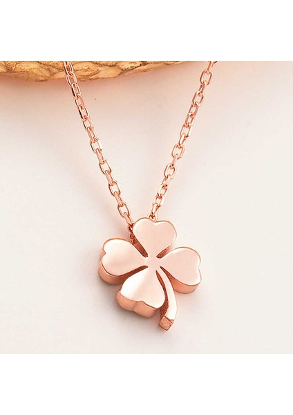 925 Ayar Gümüş Rose Dört Yapraklı Yonca Kadın Kolye T8012