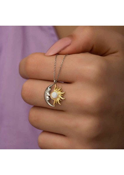 925 Ayar Gümüş Opal Beyaz Taşlı Ay Güneş Kadın Kolye T7611