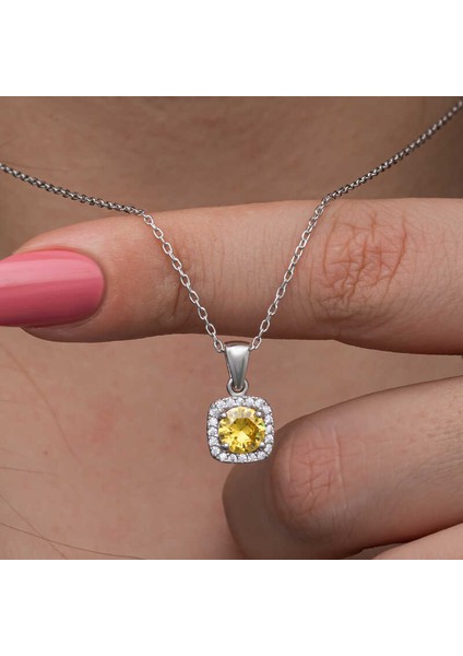 925 Ayar Gümüş Sarı Baget Taşlı Kadın Kolye T8601