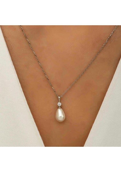 925 Ayar Gümüş Damla Inci Bayan Gümüş Kolye T5971 modelleri