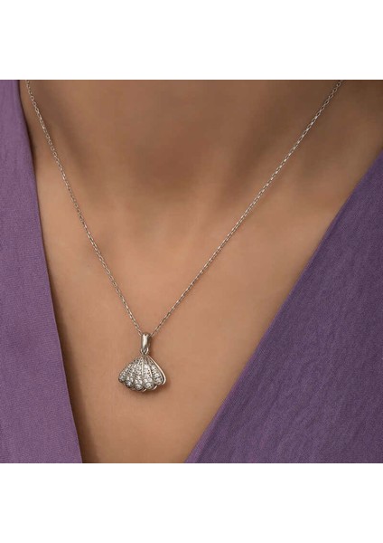 925 Ayar Gümüş Incili Istiridye Bayan Gümüş Kolye T6099 modelleri