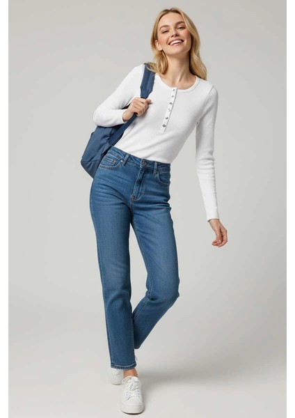 Çıtçıt Detaylı Bluz Beyaz T4343 fiyatları