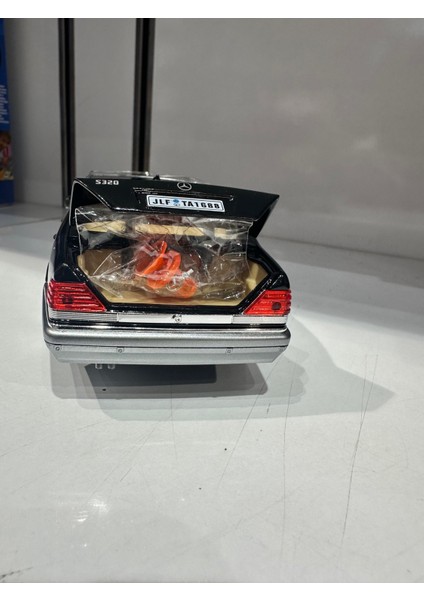 1/24 Ölçek Mercedes-Benz S Class S320 Model Araba fiyatları