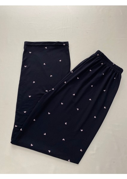 Kadın Mia Kumaş Doku Lacivert Kalp Desen Ön Düğmeli Kısa Kollu Pijama Takımı fiyatları