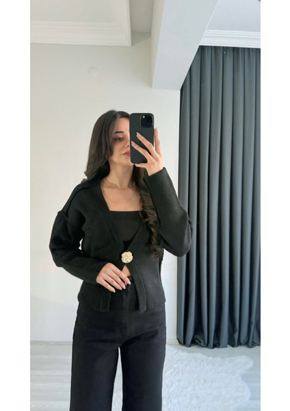 Liente Gold Düğme Detaylı Siyah Hırka modelleri