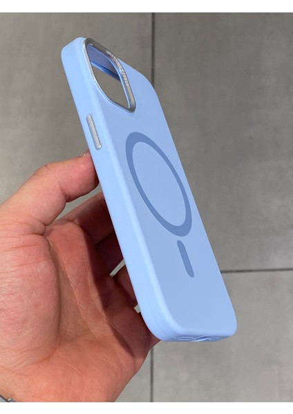 Apple iPhone 13 ve 14 Uyumlu Magsafe Şarj Destekli Içi Kadife Silikon Kılıf fırsatları