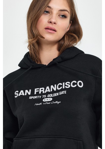 Süperlife Kadın Kapşonlu Rahat Kalıp Içi Polarlı 3 Iplik Kanguru Cepli San Francisco Baskılı Swetashırt SPR24SWK02 fiyatları