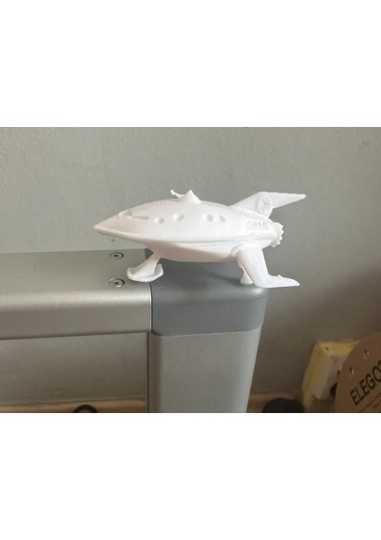 Minik Uzay Gemisi Beyaz Renk 14CM Oyuncak