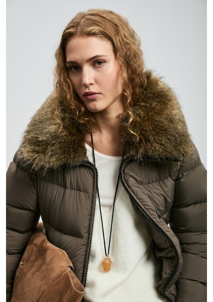 Eco Kaz Tüyü Kadın Mont Siyah indirimleri