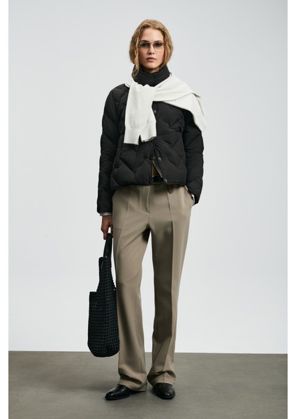 Desert Kaz Tüyü Kadın Mont Siyah fiyatları