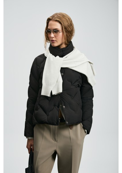 Desert Kaz Tüyü Kadın Mont Siyah modelleri