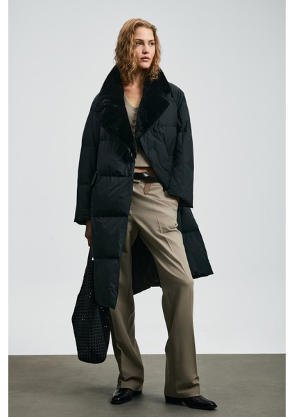 Hermes Kaz Tüyü Kadın Mont Siyah fiyatları