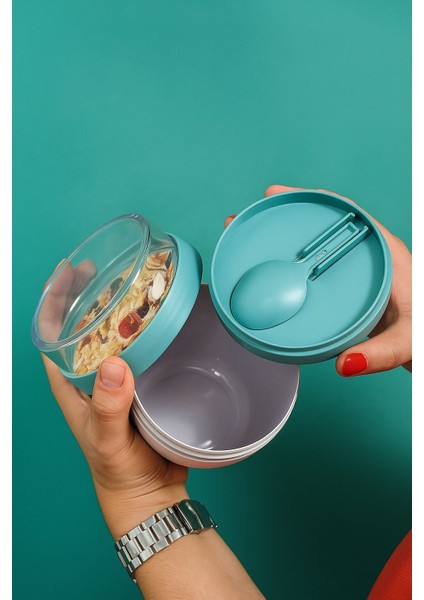 Kaşıklı Tahıl Yoğurt Kabı