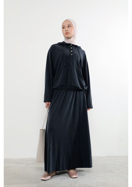 Kadın Önü Çıtçıt Pat Detaylı Kanguru Cepli Kapüşonlu Tesettür Etekli Takım Siyah fiyatları