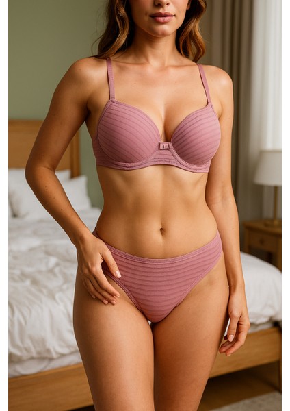 Dolgulu Balenli Taşlı Askılı Kadife Dantel Detaylı Zarif Sütyen Takımı fırsatları