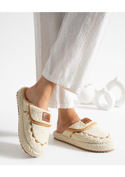 Kadın Ev Terliği Kaydırmaz Taban Kışlık Kadın Ev Terliği Çeyiz Bohça Terliği Rahat Taban fiyatları