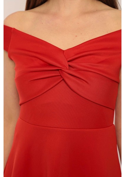 Kadın Kayık Yaka Kırmızı Volanlı Çan Kesim Şık Curve Gece Abiye/mezuniyet Elbisesi modelleri