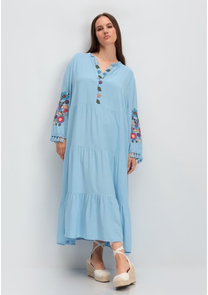 Kadın V Yaka Uzun Kol Çiçek Nakışlı Tesettüre Uygun Curve Büyük Beden Maxi Elbise modelleri