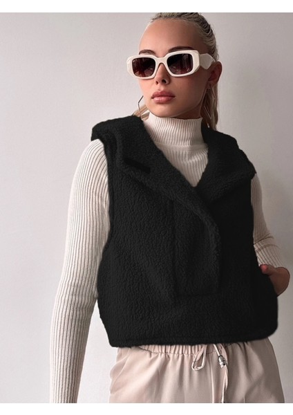 Kadın Kapüşonlu Cepli Tasarım Yaka Spor Şık Peluş Yelek