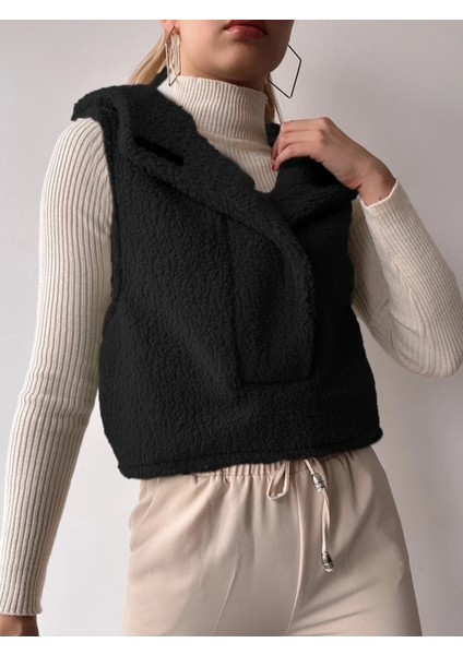 Kadın Kapüşonlu Cepli Tasarım Yaka Spor Şık Peluş Yelek fiyatları