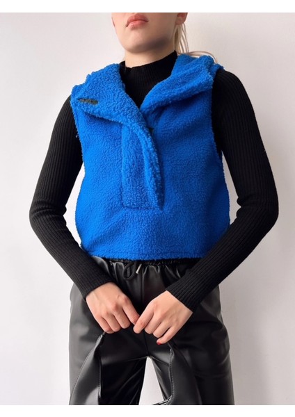 Kadın Kapüşonlu Cepli Tasarım Yaka Spor Şık Saks Peluş Yelek modelleri