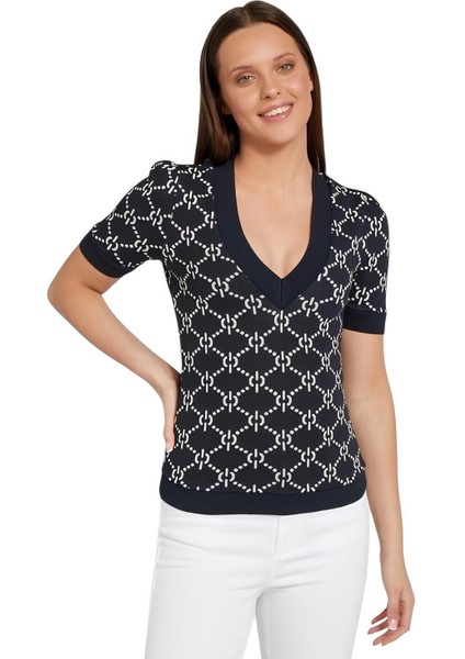 Kadın V Yaka Desenli Yarım Kol Triko Süveter Bluz