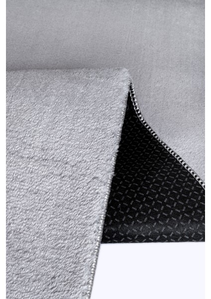 Yıkanabilir Kaymaz Taban Gri Renk Peluş Post Halı modelleri