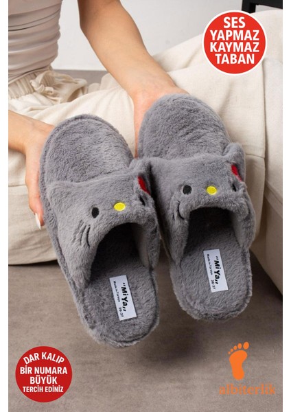 Sevimli Panda Figürlü Sessiz Yumuşak Taban Peluş Ev Içi Terlik Kışlık Unisex Ev Terliği