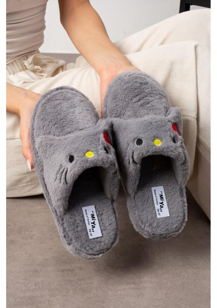 Sevimli Panda Figürlü Sessiz Yumuşak Taban Peluş Ev Içi Terlik Kışlık Unisex Ev Terliği fırsatları