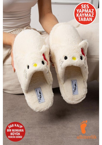 Sevimli Panda Figürlü Sessiz Yumuşak Taban Peluş Ev Içi Terlik Kışlık Unisex Ev Terliği