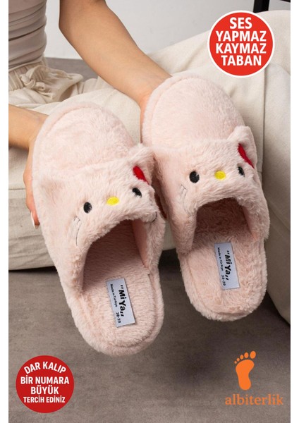 Sevimli Panda Figürlü Sessiz Yumuşak Taban Peluş Ev Içi Terlik Kışlık Unisex Ev Terliği